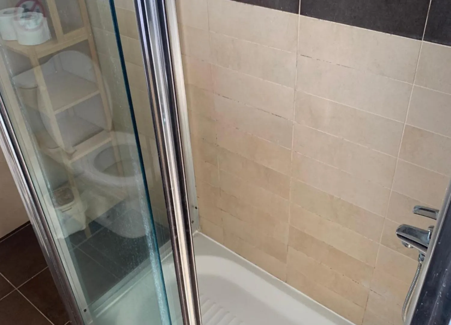 Carolina 2-Bedroom Suite Larnaca Apartment